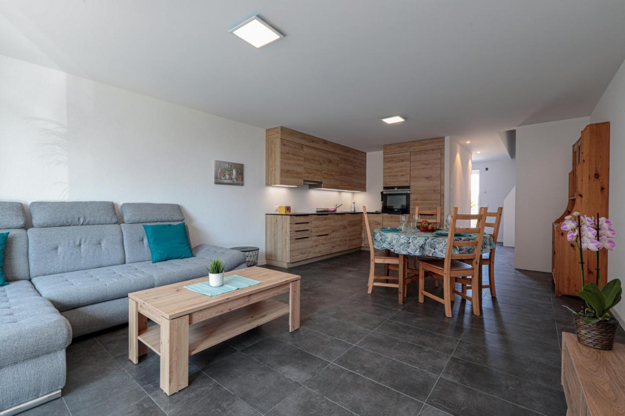 Ferienwohnung Les Volets Bleus Morges Exterior foto